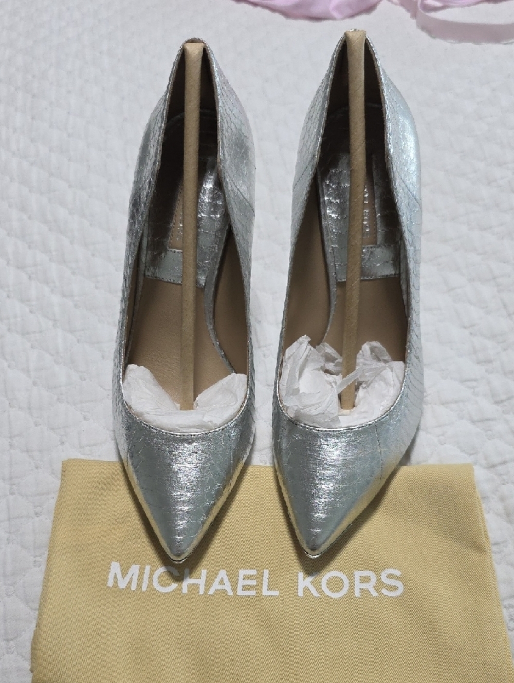 Michael Kors Metallic Silver Pointed Toe Pumps - Picture 12 of 12
